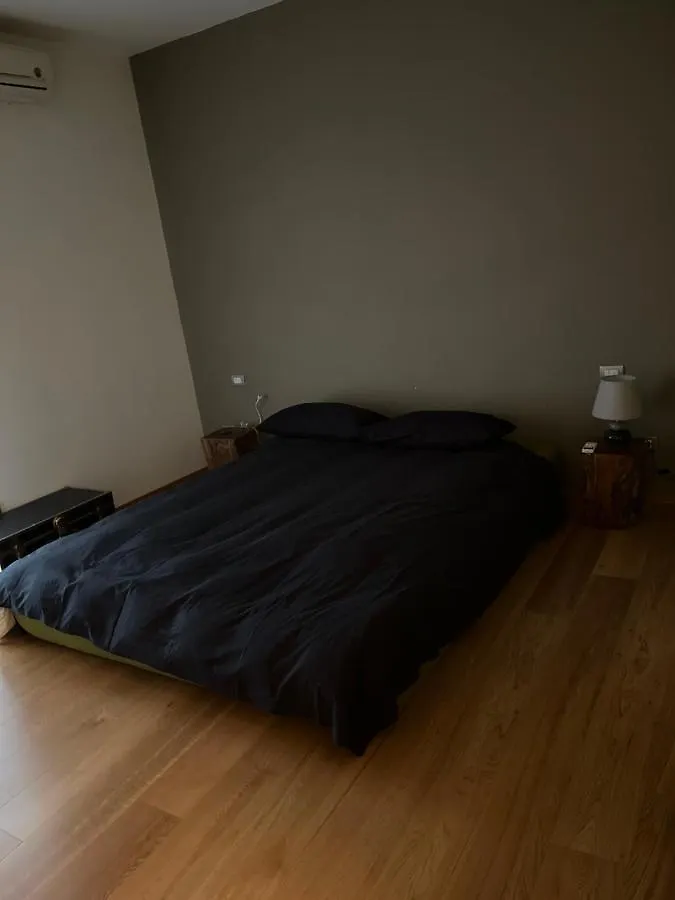 Appartamento 155 Via Sestio Calvino Roma Italia