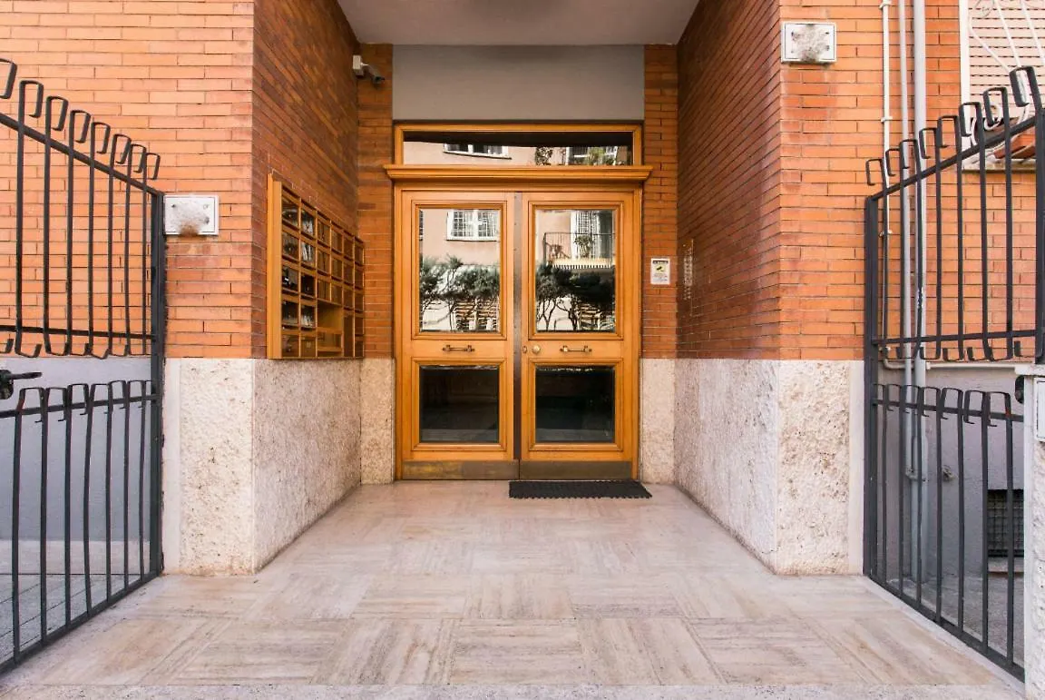 Appartamento 155 Via Sestio Calvino Roma